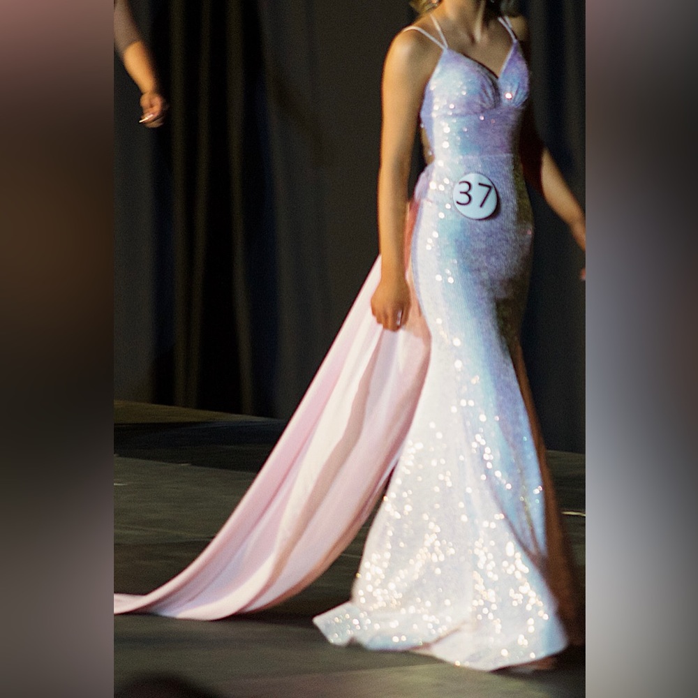 Sherri Hill formal size 00